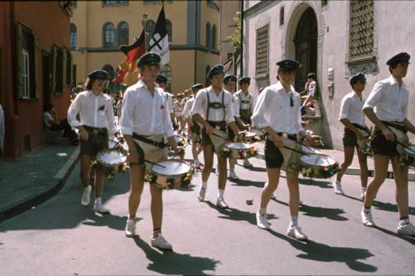 1977 06 13 bunter umzug