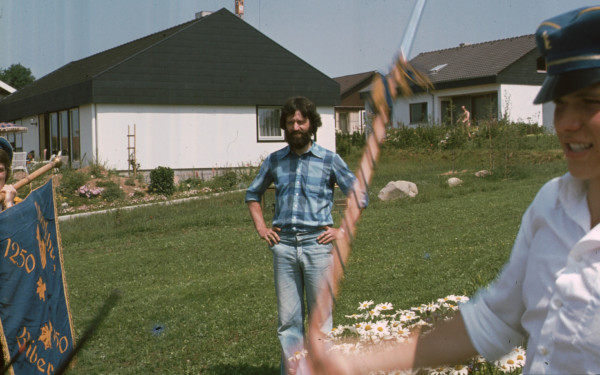 1977 06 18 bei den staendchen lehrer unger