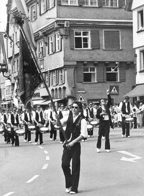 wg trommler 1978 schwarz weiss wg trommler 1978 schwarz weiss