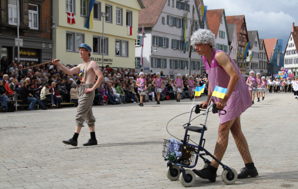 2012 07 16 schuetzenfest bunter umzug