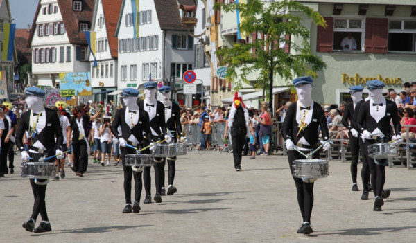 2013 07 15 schuetzenfest bunter umzug 2013 07 15 schuetzenfest bunter umzug