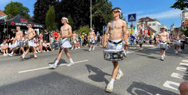 2024 07 15 schuetzenfest bunter umzug 2024 07 15 schuetzenfest bunter umzug